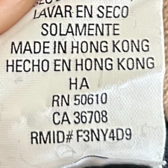 Vintage Anne Klein 100% Cashmere Crew Neck Sweater Black - Picture 8 of 9